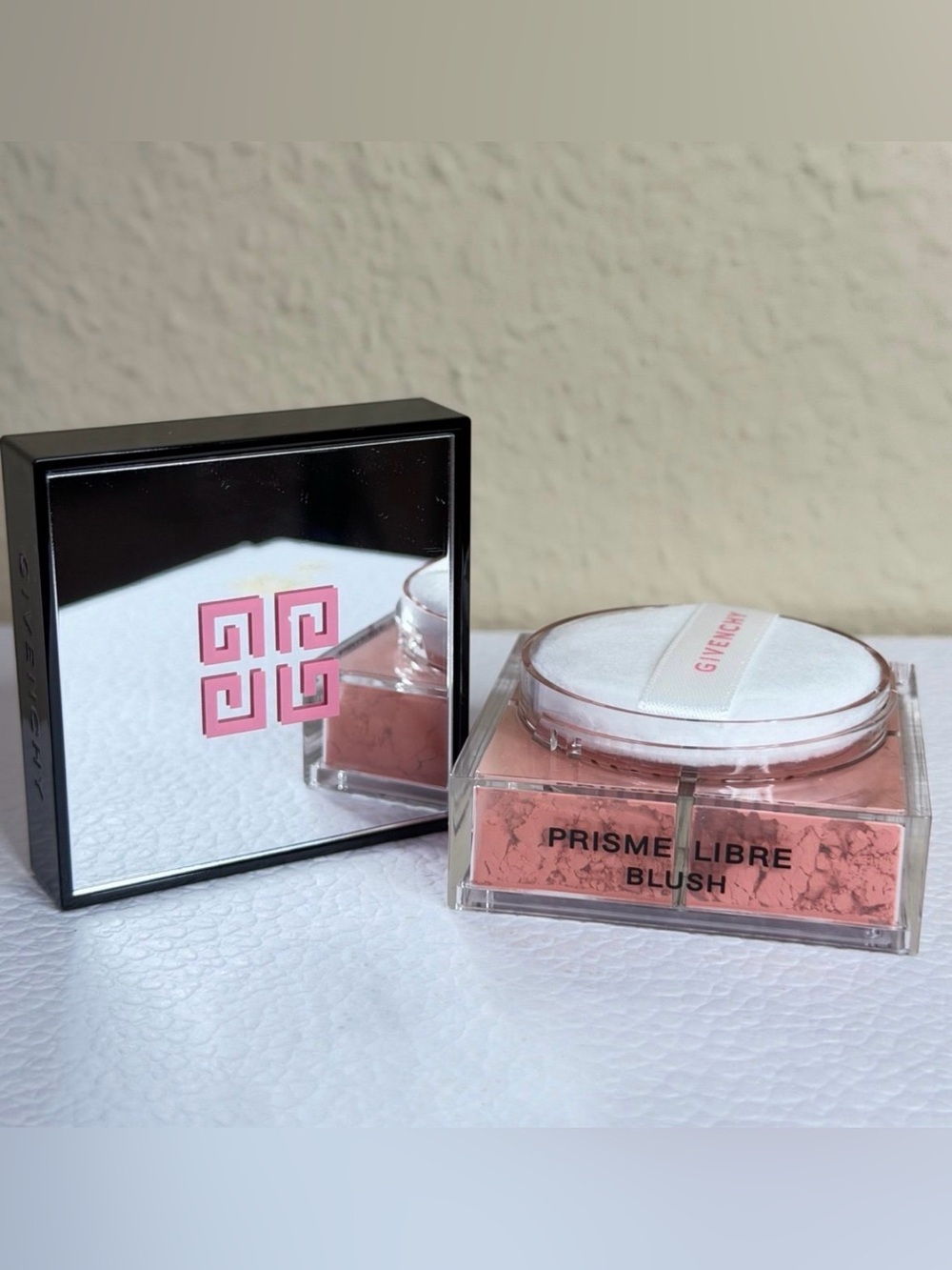 Givenchy Prisme Libre Blush Compact — Soft Rose Pink